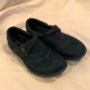 Merrell Slip-on Clogs